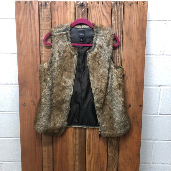 Faux fur size 8 medium brown vest - Picture 2 of 6